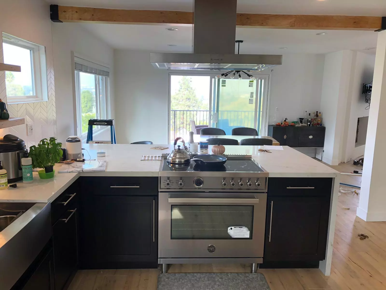 a6a87f55-2cc4-4a03-adc9-a1f779e2ad8f 2