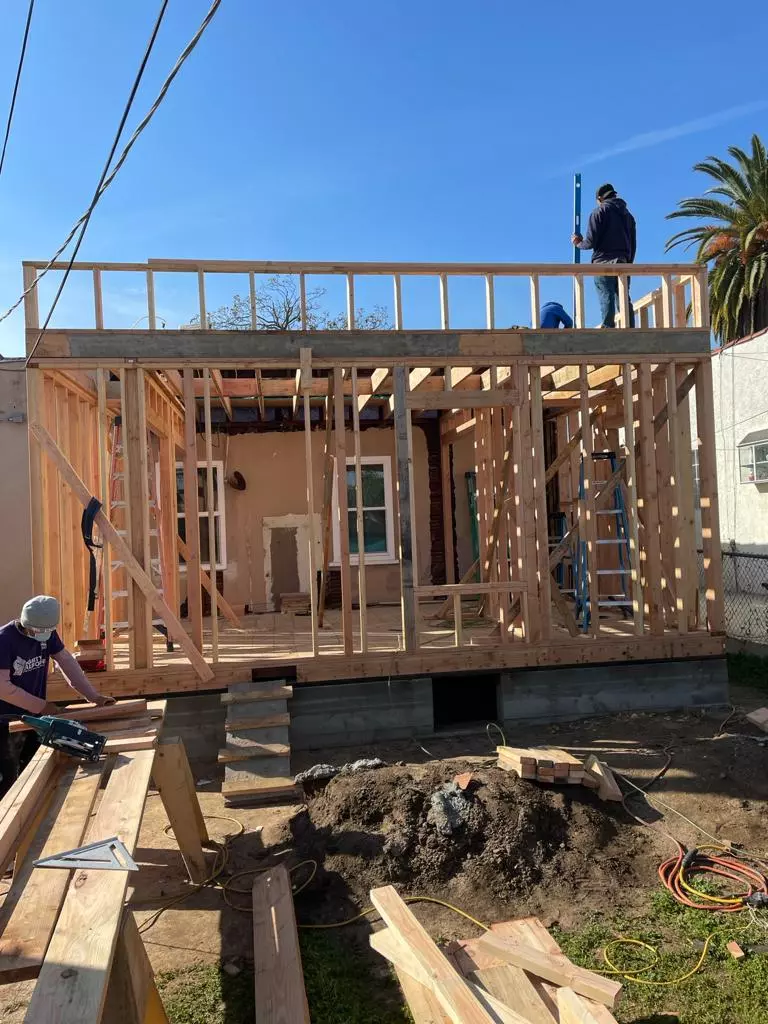 c189b29e-43b3-4002-a667-5a1db0f2e4c6